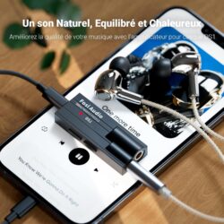 71LRtrbUFhL._SL1500_ Gros plan sur les indicateurs LED de résolution du Fosi Audio DS1 (couleur différente selon PCM/DSD).