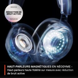 71fwrw5+F7L._AC_SL1500_ Le casque SteelSeries Arctis Nova Pro Wireless porté, illustrant le design sobre et le micro ClearCast Gen 2 totalement rétracté.