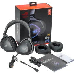 ASUS_ROG_Delta_S_casque_gaming_over_ear@@1700091_37 Casque Asus ROG Delta S posé, insistant sur le design léger et la finition premium.