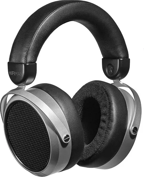 Détail de la grille ouverte du Hifiman HE400se révélant la technologie planar.