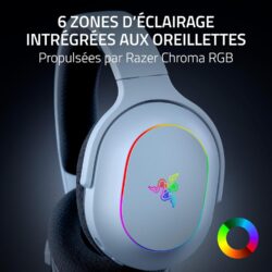 Le dongle USB-C sans fil pour la connexion 2.4GHz du Razer Barracuda X Chroma.