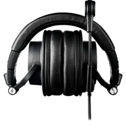 Audio_Technica_ATH_M50xSTS_StreamSet___Digital_casque_over_ear@@1891994_4 Connexion USB et adaptateur USB-C du casque Audio-Technica.