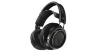 Fidelio-x2hr-00-jack-6-35-mm-100-db-filaire-noir (1) Casque ouvert Philips Fidelio X2HR avec ses gros coussinets en velours et son arceau suspendu.