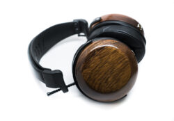 ZMF_Verite_Closed_news_ONmag_08 Meze Liric 2 – Casque planar fermé pour l'écoute nomade audiophile